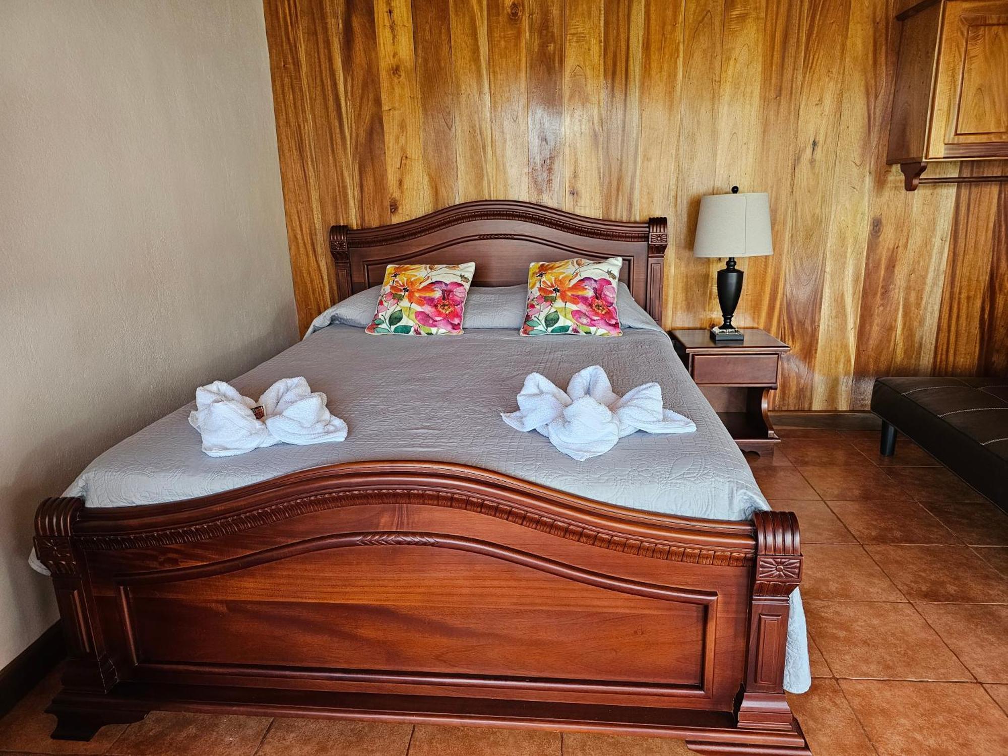 Monteluna Studios Monteverde Oda fotoğraf